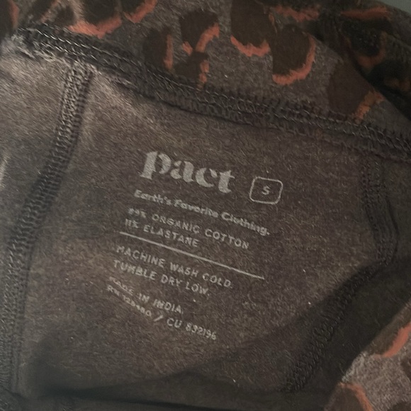 NWT PACT Pureactive Pocket Legging in Chocolate Leopard ~ Small - Picture 9 of 11